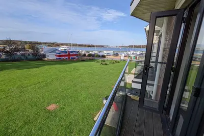 Image de Folly View - First floor apartment that sleeps 4 guests in 2 bedrooms