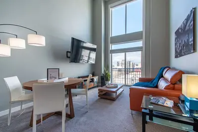 Image de Luxurious 2br Penthouse in the Heart of Seattle!
