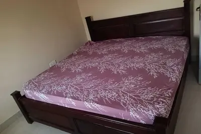 Image de Lovely 1-bedroom Condo with A\/C, Hall & Kitchen