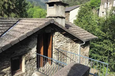 Image de Homerez - Maison à Saint-André-de-Valborgne