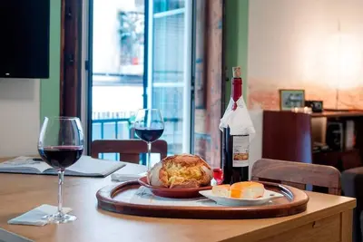 Image de Cozy Apartment in Historical Lisbon by Cozystays 2/5