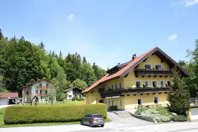 Image de Appartement pittoresque avec piscine extérieure