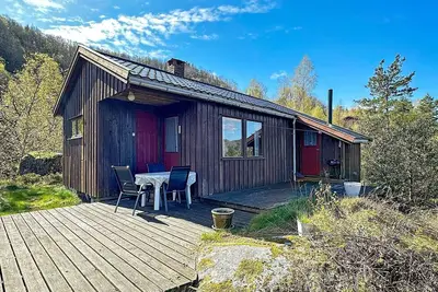 Image de Maison de vacances pour 5 a Farsund-By Traum