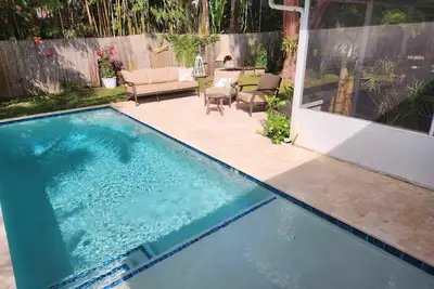 Image de Tropical Oasis in the Heart of Wilton Manors, New Pool & Minutes to the Beach