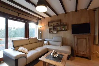 Image de Chalet à Nassogne avec jardin et barbecue