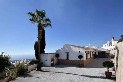 Image de Villa א Arenas avec piscine privיe