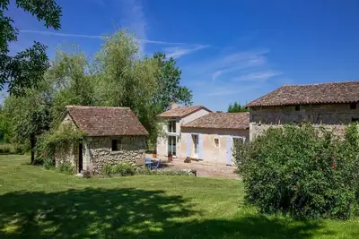Image de Maison de vacances au vignoble Dordogne jardin