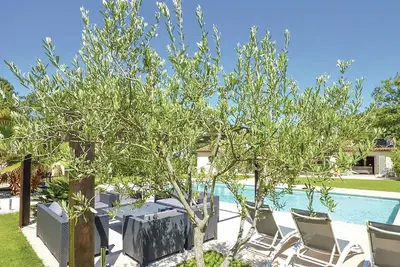 Image de Villa de luxe avec jacuzzi chauffé et jardin