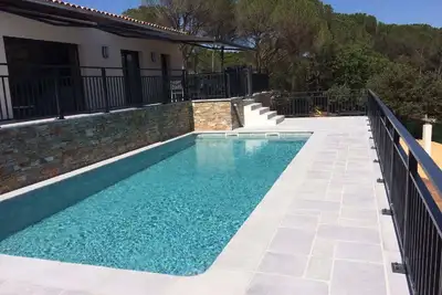 Image de Villa avec piscine privée à Vidauban France