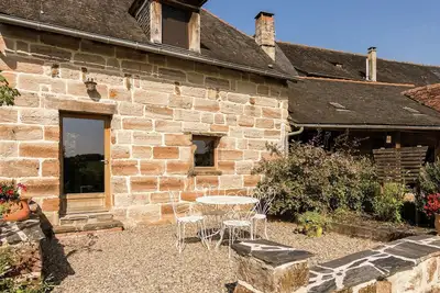 Image de Gîte confortable avec piscine