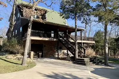Image de Lake front cabin on Table Rock Lake