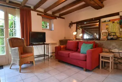 Image de Maison à Saizy avec jardin pour contempler étoiles