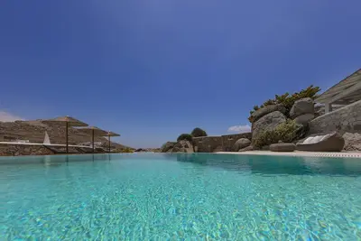 Image de Villa à Mykonos avec vue mer et piscine