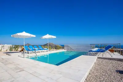 Image de Villa Ă Rhodes avec piscine et barbecue