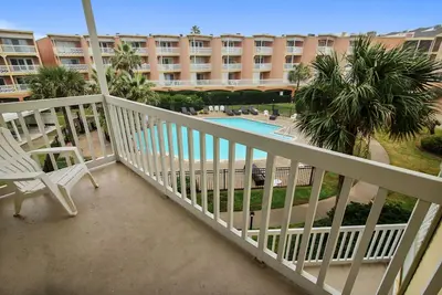 Image de Ocean Oasis | Community Pools, Gulf View!