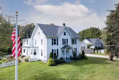 Historic quaint property. Enjoy a day at the beach then a dip in pool and relax.