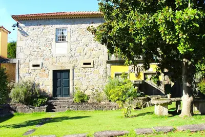 Image de Cottage Ă Santa Comba avec Piscine