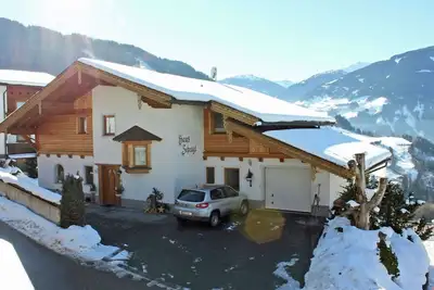 Image de Charmant appartement Ă Zell am Ziller avec vue