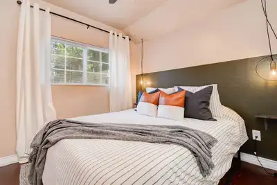 Image de ⫷1 Bd\/1 Bath⫷Tiny Magnolia Retreat⫷⫸Near Ttu⫸