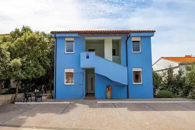 Image de Joli Appartement à Mandre avec Barbecue