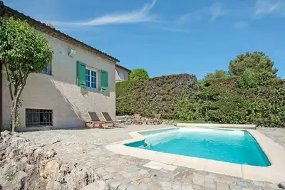 Image de Maison de vacances Côte d’Azur avec piscine