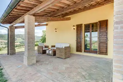 Image de Élégante maison de vacances à Urbania avec jardin