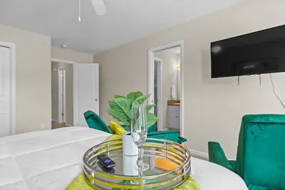 Image de Tranquil Townhouse, Pet-Friendly-Mins from Ft. Rucker