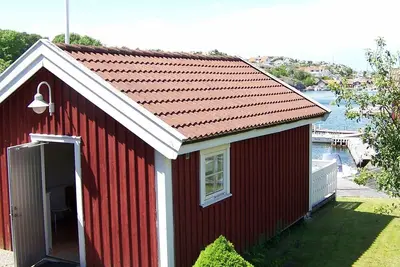 Image de Maison de vacances pour 4 a Rönnäng-By Traum