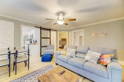 Image de Private Getaway in the Heart of Columbia!