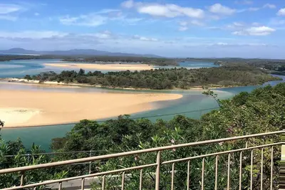Image de The Outlook - your next holiday destination, breathtaking water views!