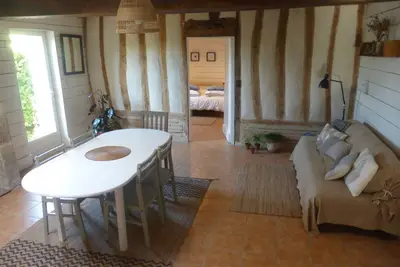 Image de Logement cosy avec piscine