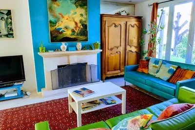Image de Maison avec jardin face à un parc et à 10 mn de Disneyland \/ 20 mn de Paris