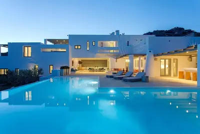Image de Villa Luna - Sunset view - Private Pool - sleeps 14