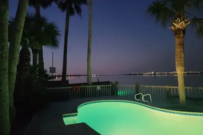 Image de Hook Wine Sinker Waterfront Paradise On Oso Bay Pool, near beach Corpus Christi