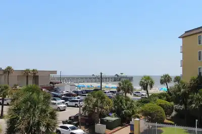 Image de Ocean Views & Central location~ Pier Point Villas B202