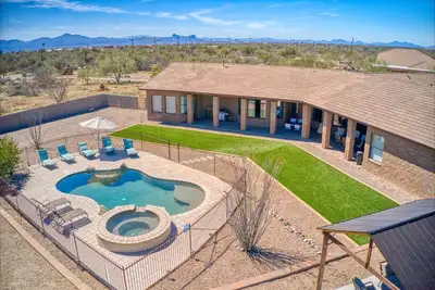 Image de Event Ready Spacious Tucson Home on 4 Acres of Desert with Private Pool