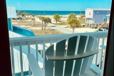 Image de \"Sea-Chele\" Is A Beautifully Decorated 2bd Townhouse Just Steps To The Beach!