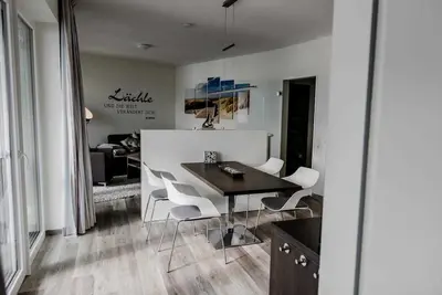 Image de Bow-1. 18, 3-room apartment with sauna and panoramic lake view - Residence Bollwark 1. 2