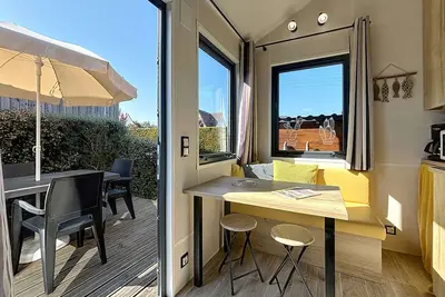Image de Tiny House 1 chambre, piscine chauffée, à 200 m de la plage, Jullouville