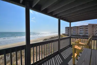 Image de \"Mo's World\" - Oceanfront Condo - Community Pool and Elevator
