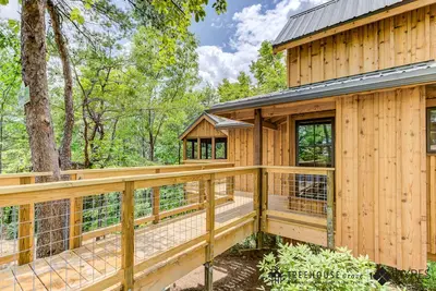 Image de The Moosewood Treehouse
