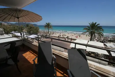 Image de Rigo 2-A(right, 2 bedrooms): Directly on the beach, frontal sea view