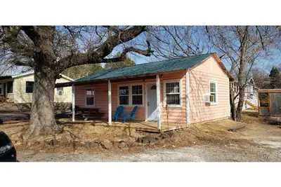 Image de Cabin #3 at Snug Harbor Cabins Lake Eufaula, O