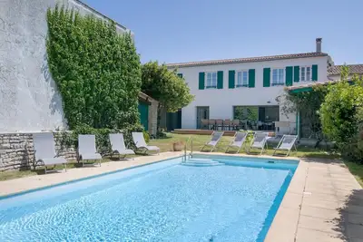 Image de Ma RÉ Hotes avec piscine privée