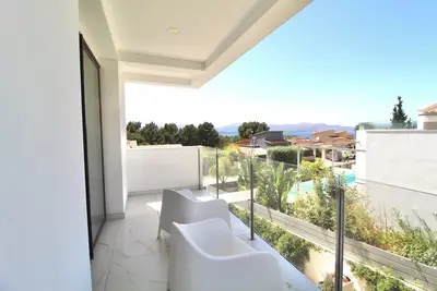 Image de Sea View Villa Home, 15 minutes walk to beach, long stay, 32 days+