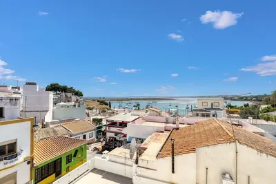 Image de Casa Sunset - Two Bedroom Apartment in Centre of Alvor - 4