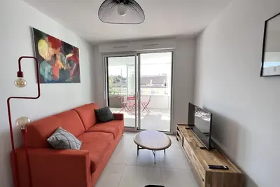 Image de T2 centre historique avec terrasse et garage ★★★★★