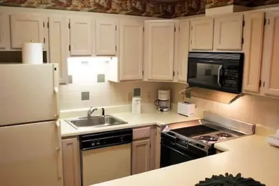 Image de One Bedroom Value Town House with Full Kitchen