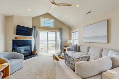 Image de Updated Ocean View End Townhome with Game Room and Dog Friendly