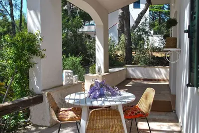 Image de Magnifique maison de vacances privée pour 6 personnes avec Wifi, patio, animaux admis et parking